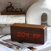 تصویر ساعت دیجیتال رومیزی طرح چوب با دماسنج 