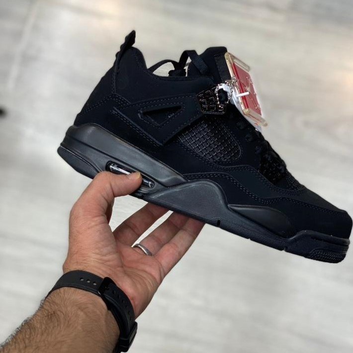 Black 4s clearance