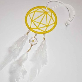 تصویر آویز دریم کچر زرد و گل مروارید دیزی سفید مدل SVDRMZRD 