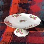 تصویر کیک خوری گلسرخی 