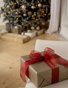 تصویر روبان حریر. رول ۴۵متری - ۲.۵سانتی قرمز در۲ سایز و رنگ قابل سفارش است