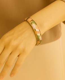 تصویر بنگل صورتی طلایی 