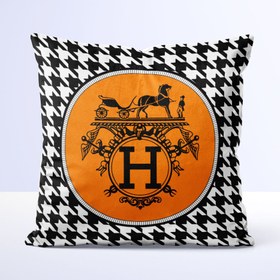 تصویر کوسن طرح هرمس - کد 7024 زمان آماده سازی یک هفته کاری