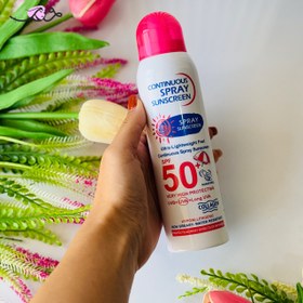 تصویر اسپری ضد آفتاب و روشن کننده SPF50 