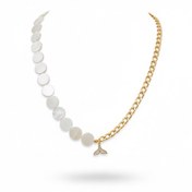 تصویر گردنبند ترند آویز دم وال مروارید پرورشی با زنجیر رنگ‌ثابت 