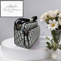 تصویر کیف زنانه دوشی چهار زیپ برند فندی دیور گوچی ال‌وی و مشکی کرم - دیور سفید 