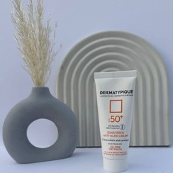 تصویر کرم ضدآفتاب درماتیپیک karam zedaftab dermatypique