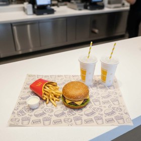 تصویر چاپ کاغذ کف سینی غذا - کاغذ مومی | قیمت و سفارش آنلاین - فوری 