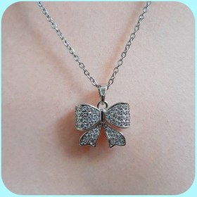 تصویر گردنبند فول نگین پاپیون 