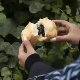 تصویر کیک معینی پور گل محمدی 