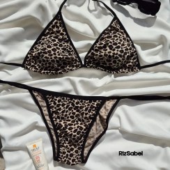 تصویر بیکینی گره‌ای پلنگی 