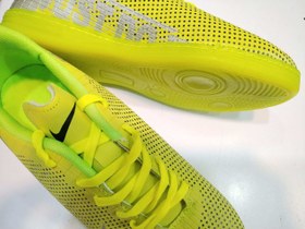 تصویر کتونی سالنی 