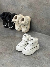 تصویر نیم ساق بی کا جی ۳۶۵ - کرم / 31 