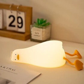 تصویر چراغ خواب سیلیکونی طرح اردک خسته 