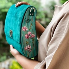 تصویر کیف رودوشی طرح گل یاس 