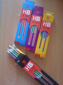 تصویر مداد سیاه(مشکی) 