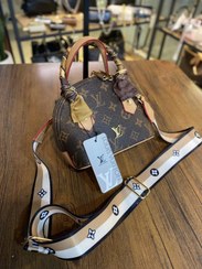 تصویر كيف لويى ويتون ال وى نيم گرد مارك 