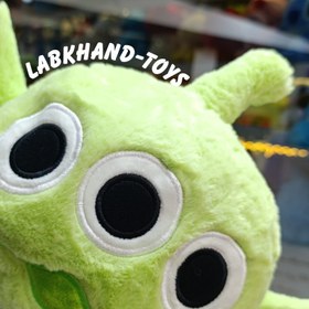 تصویر عروسک آدم فضایی سه چشم 