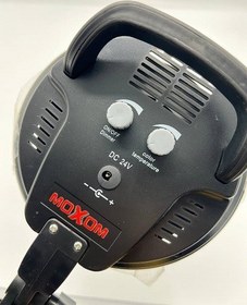 تصویر نور ثابت موکسوم 