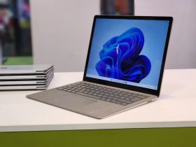 تصویر لپ تاپ استوک 13.3 اینچی Microsoft Surface Laptop 3 