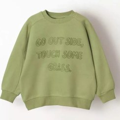 تصویر بلوز تو کرک گلدوزی طرح نوشته Aku 