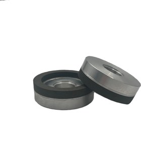 تصویر سنگ تیزکن پشت تخت 