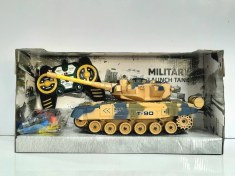 تصویر تانک کنترلی زرهی مدل 91-989 تیر پرتاب کن مناسب ۸ سال به بالا 