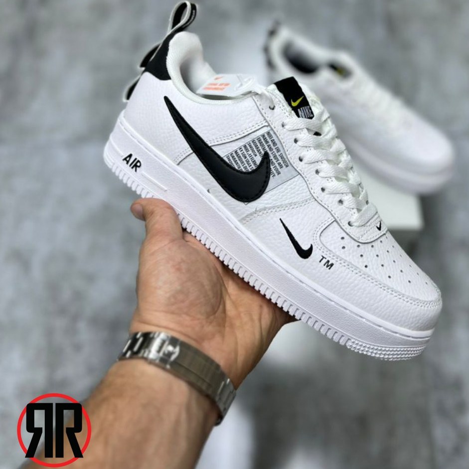 1 Nike Air Force 1