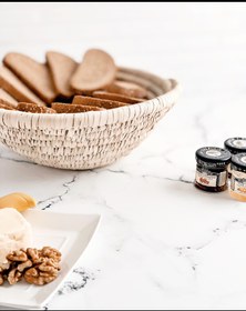 تصویر سبد میوه حصیری مخروطی 