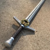 تصویر شمشیر بازی گرالت ویچر مدل 16682 همراه با پایه 