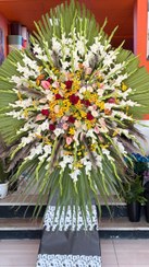 تصویر تاج گل یک‌طبقه ترحیم 