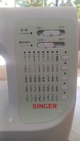 تصویر چرخ خیاطی برند سینگر آکبند با قابلیت ۴۰ مدل دوخت 