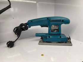 تصویر سمباده لرزان برقی ماکیتا مدل MAKITA BO3700 ( استوک ) 