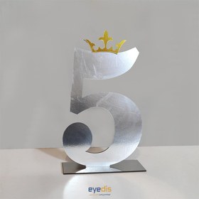 تصویر استند تولد عدد 5 (پنج) طرح تاج 