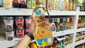 تصویر روغن آفتاب گردان اصیل یک و نیم لیتری Aseel 