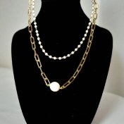 تصویر گردنبند دو لایه زنجیری و مرواریدی با آویز سنگ سفید مدل 75 