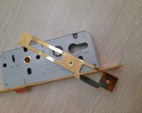 تصویر قفل دستگیره دو تکه درب چوبی مدل لوکس 