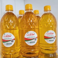 تصویر روغن کنجد اصل یک لیتری بدون افزودنی تهیه شده از کنجد محلی روغن کنجد اصل