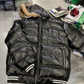 تصویر کاپشن فوق زیبای چرم پفکی ضخیم داخل خز -وزن ۱ کیلو ! Ultra-beautiful thick silicone leather jacket inside fur - weight 1 kg!