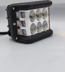 تصویر پروژکتور سه طرفه D5 