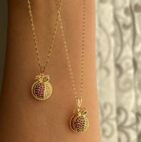 تصویر آویز طلا انار یلدا 