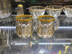 تصویر فنجان مودنا لب طلا 