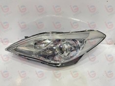 تصویر چراغ جلو آزرا گرنجور مناسب سال های ۲۰۱۲ تا ۲۰۱۵ 