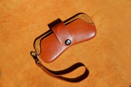 تصویر کیف عینک چرمی 