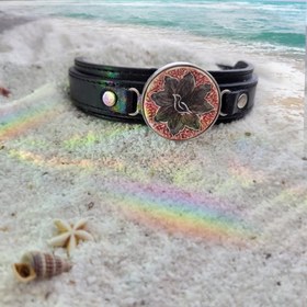 تصویر دستبند قو 