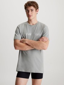 تصویر تی‌شرت گردن گرد لوگو برند Calvin Klein Logo Crew Neck T-Shirt