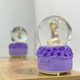 تصویر گوی موزیکال چراغ دار طرح دختر پروانه ای 