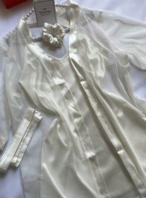 تصویر روبدوشامبر توری پریا 