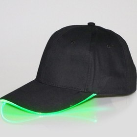 تصویر کلاه با لبه LED دار 