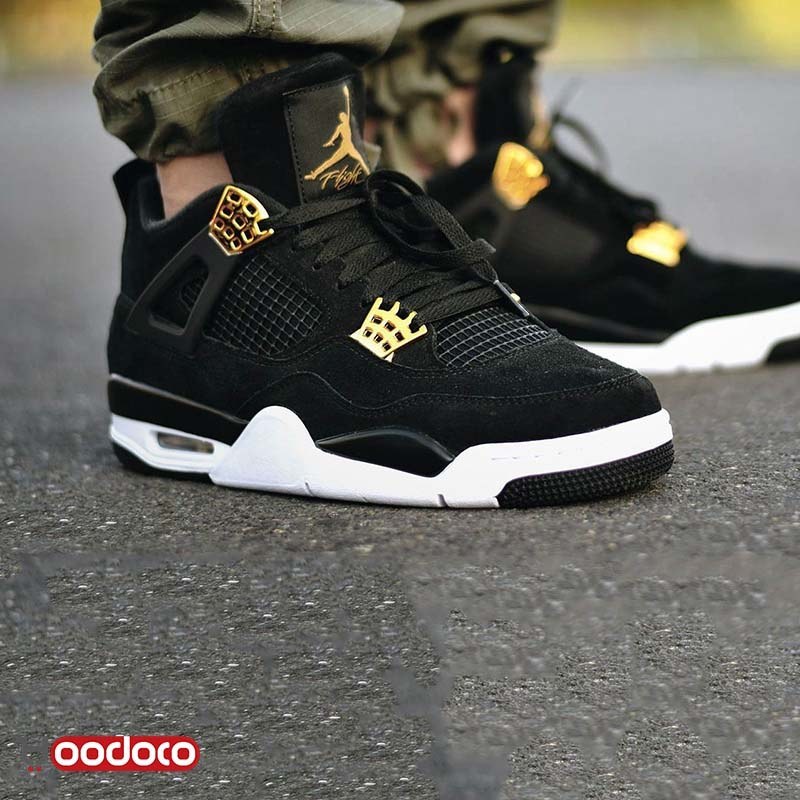 retro jordan 4 black and gold